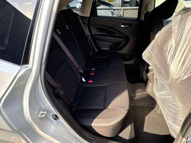 ノート １．２　Ｘ　※雹害車　全周囲カメラ　スマートミラー　リアカメラ　衝突被害軽減ブレ－キ　全方位カメラ　ＬＥＤヘッドライト　レーンアシスト　インテリジェントキー　サイドカーテンエアバック　サイドカメラ　パワーウィンドウ　オートエアコン　キーレス　ＡＢＳ（7枚目）