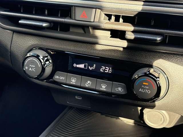 ノート １．２　Ｘ　※雹害車　全周囲カメラ　スマートミラー　リアカメラ　衝突被害軽減ブレ－キ　全方位カメラ　ＬＥＤヘッドライト　レーンアシスト　インテリジェントキー　サイドカーテンエアバック　サイドカメラ　パワーウィンドウ　オートエアコン　キーレス　ＡＢＳ（12枚目）