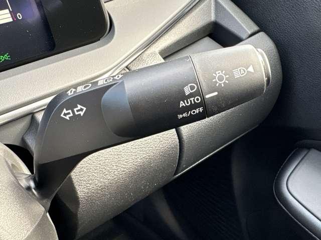 ノート １．２　Ｘ　※雹害車　プロパイロット　全周囲カメラ　リアカメラ　衝突被害軽減ブレ－キ　全方位カメラ　ＥＴＣ付　ＬＥＤヘッドライト　レーダークルーズ　レーンアシスト　インテリジェントキー　ワンセグＴＶ　ＴＶナビ　サイドカーテンエアバック　サイドカメラ（15枚目）