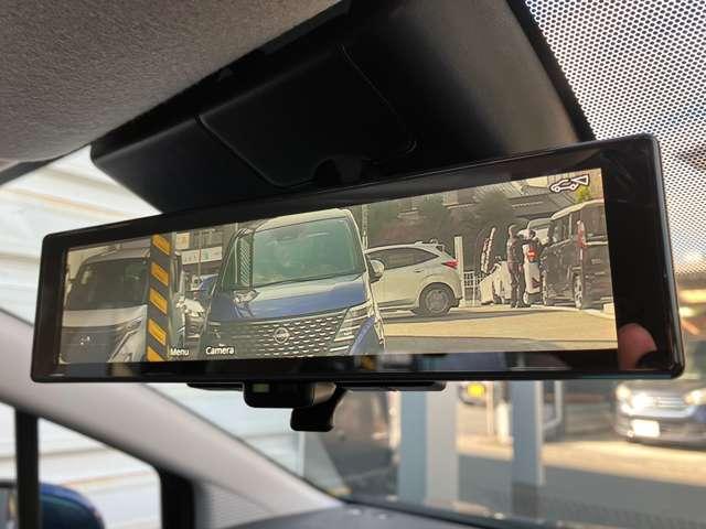 ノート １．２　Ｘ　※雹害車　全周囲カメラ　スマートミラー　衝突被害軽減ブレ－キ　ＬＥＤヘッドライト　レーンアシスト　インテリジェントキー　サイドカーテンエアバック　パワーウィンドウ　オートエアコン　キーレス　ＡＢＳ　運転席エアバッグ　パワーステアリング（9枚目）