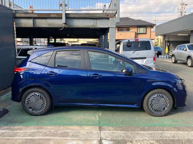 ノート １．２　Ｘ　※雹害車　全周囲カメラ　スマートミラー　衝突被害軽減ブレ－キ　ＬＥＤヘッドライト　レーンアシスト　インテリジェントキー　サイドカーテンエアバック　パワーウィンドウ　オートエアコン　キーレス　ＡＢＳ　運転席エアバッグ　パワーステアリング（18枚目）