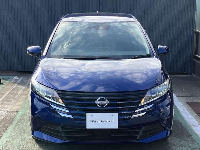 ノート １．２　Ｘ　※雹害車　全周囲カメラ　スマートミラー　衝突被害軽減ブレ－キ　ＬＥＤヘッドライト　レーンアシスト　インテリジェントキー　サイドカーテンエアバック　パワーウィンドウ　オートエアコン　キーレス　ＡＢＳ　運転席エアバッグ　パワーステアリング（19枚目）