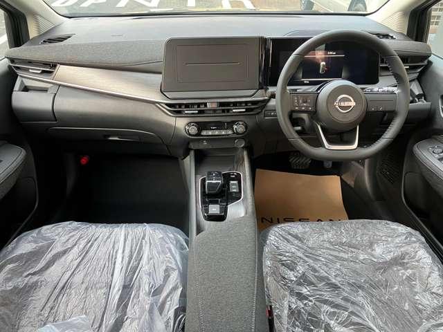 オーラ 1.2 G ※雹害車 全周囲カメラ スマートミラー 自動(被害軽減)ブレーキ LED LKA サイドカメラ カーテンエアバッグ アルミホイール インテリジェントキー パワーウィンドウ ワンオーナー フルオートエアコン キーレスエントリー バックモニター(5枚目)