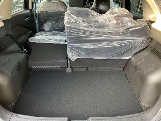 オーラ 1.2 G ※雹害車 全周囲カメラ スマートミラー 自動(被害軽減)ブレーキ LED LKA サイドカメラ カーテンエアバッグ アルミホイール インテリジェントキー パワーウィンドウ ワンオーナー フルオートエアコン キーレスエントリー バックモニター(12枚目)