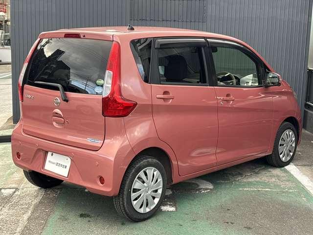 デイズ ６６０　Ｘ　純正ナビ　全周囲カメラ　踏み間違い防止　エマジェンシーブレーキ　ｉＳＴＯＰ　Ｗエアバック　１オーナー　ＴＶナビ　オ－トエアコン　バックカメラ　メモリーナビ　ドライブレコーダー　ＡＢＳ　記録簿有　運転席エアバッグ　キーレス　パワーウィンドウ（3枚目）