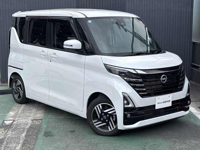 ルークス ６６０　ハイウェイスターＸ　プロパイロット　エディション　プロパイロット　全周囲カメラ　大画面ナビ　左右パワースライドドア　アイドリング　パノラマモニター　助手席エアバッグ　衝突軽減ブレーキ　ＰＷ　ナビ＆ＴＶ　１セグ　ＬＥＤヘッドライト　ＬＤＷ　スマートキー　ＥＴＣ　ワンオーナー車　バックカメラ（18枚目）