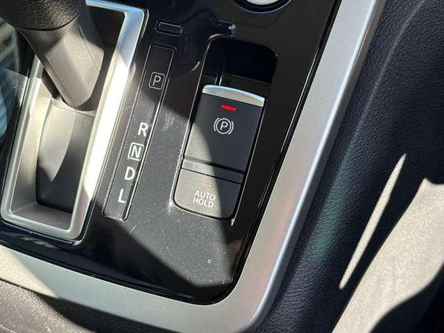 �y�I�[�g�u���[�L�z�[���h�z�u���[�L�y�_���𓥂�Œ�Ԃ���ƁA�u���[�L�y�_�����瑫�𗣂��Ă��N���}���u���[�L�͂��ێ��I�I�@���ݑ����Ȃ��Ă������瑫�̔����ɘa���܂��I�I