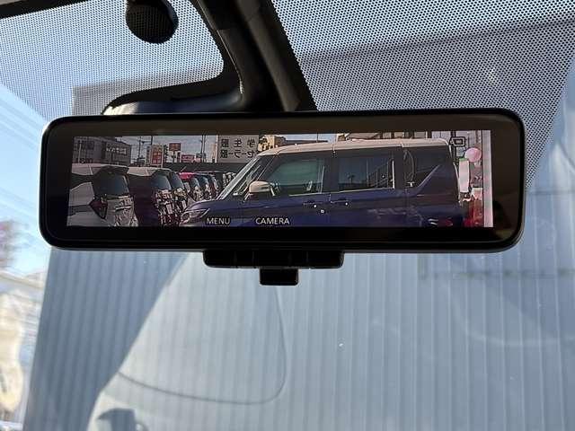 ��D�]�u�C���e���W�F���g���[���~���[�v�I�ԗ�����̃J�����f�����~���[�ɉf��̂ŁA�����ו��������Ă����S����Ԃ∫�V��̓��ł��N���A�ȉf���Ŏ��E�ǍD�ł���