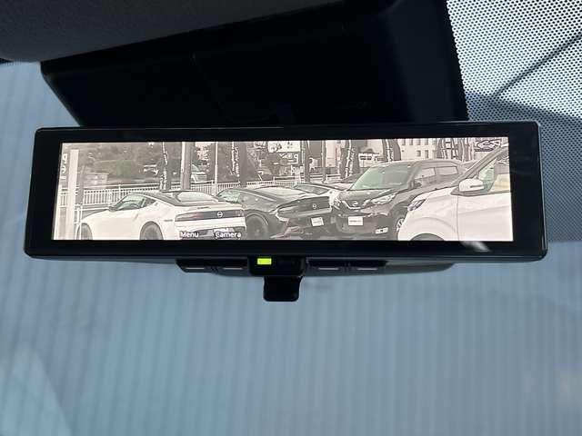 ��D�]�u�C���e���W�F���g���[���~���[�v�I�ԗ�����̃J�����f�����~���[�ɉf��̂ŁA�����ו��������Ă����S����Ԃ∫�V��̓��ł��N���A�ȉf���Ŏ��E�ǍD�ł���