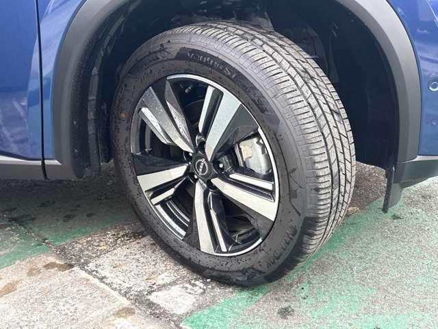 エクストレイル 1.5 G e-4ORCE 4WD ※雹害車 プロパイロット 全周囲カメラ LEDヘッドランプ ナビTV スマートキー レーダークルーズ LKA キーフリー ETC 4WD アルミホイール メモリーナビ バックカメラ サイドカメラ オートエアコン PS エアB PW アラモニ(16枚目)