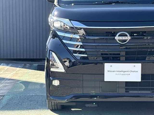 �k�d�c�w�b�h���C�g�͏ȓd�͂ł����A�������ŋ����قǖ��邭�铹���Ƃ炵�Ă���܂��B