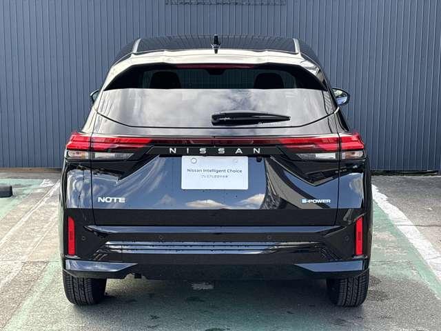 ノート １．２　Ｘ　プロパイロット　全周囲カメラ　純正ナビ　インテリジェントクルーズ　助手席エアバック　ＰＳ　ＰＷ　地デジ　キーフリーシステム　【ＬＥＤヘッドライト】　ＡＡＣ　記録簿付き　ワンオ－ナ－車　オートハイビーム（24枚目）