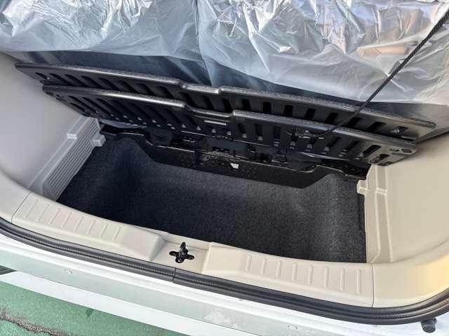 デイズ ６６０　Ｘ　※雹害車　全周囲カメラ　踏み間違い防止　アイドリングストップ付き　エマ－ジェンシ－ブレ－キ　オートハイビーム　インテリキ－　運転席エアバッグ　バックモニタ　サイドエアバック　車線逸脱警報　ＬＥＤライト（11枚目）