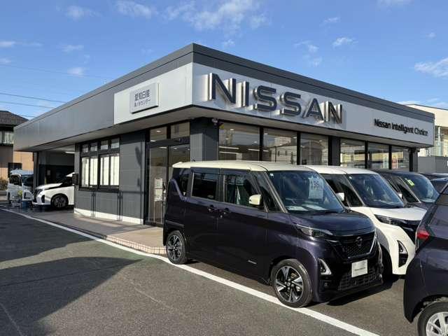 デイズ ６６０　Ｘ　※雹害車　全周囲カメラ　踏み間違い防止　アイドリングストップ付き　エマ－ジェンシ－ブレ－キ　オートハイビーム　インテリキ－　運転席エアバッグ　バックモニタ　サイドエアバック　車線逸脱警報　ＬＥＤライト（24枚目）