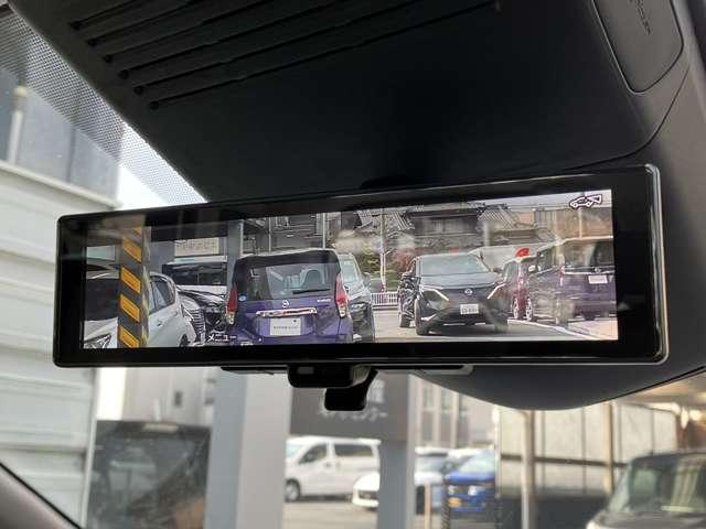 �X�}�[�g���[���~���[�Œ����Ԏ���傫�ȉו��������Ă�������E���m�ۂł��܂��B