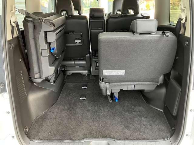 �V�[�g�����E�ɕ������Ē��ˏグ�邱�Ƃ��o���ĉו��ɍ��킹���V�[�g�A�����W���\�ł��I�I