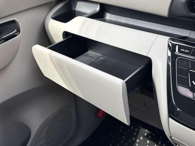 ルークス 660 X 大画面ナビ 全周囲カメラ 片側オートドア ナビ・TV付 衝突軽減ブレーキシステム 地デジTV オートハイビーム スマキー ワンオーナー車 車線逸脱防止 i-stop パワーウインドウ ドラレコ ABS(32枚目)