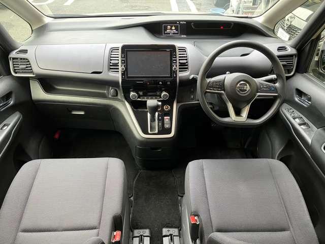 �O�ȓ����̑S�̑��ł��A�ו��܂ŏ㎿�ȃC���p�l����͂��̂悤�ɋ@�\�I�ɂ܂Ƃ܂��Ă��܂��B