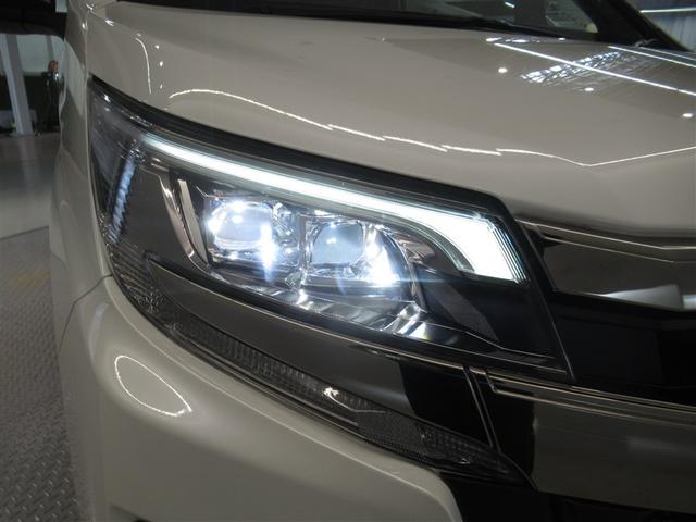 ノア Ｓｉ　ダブルバイビーＩＩＩ　衝突被害軽減システム　メモリーナビ　フルセグ　バックカメラ　ＥＴＣ　ＣＤ　ミュージックプレイヤー接続可　ＤＶＤ再生　オートクルーズコントロール　ＬＥＤヘッドランプ　両側電動スライド　乗車定員７人（9枚目）