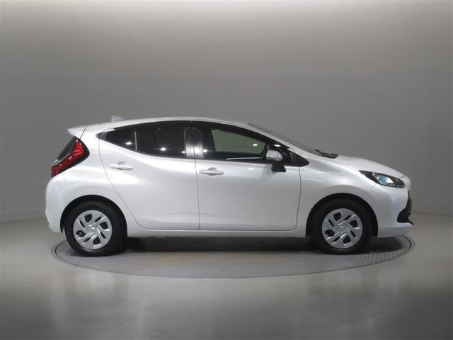 アクア X 衝突被害軽減システム メモリーナビ フルセグ バックカメラ ミュージックプレイヤー接続可 オートクルーズコントロール LEDヘッドランプ スマートキー キーレス ハイブリッド ワンオーナー(7枚目)