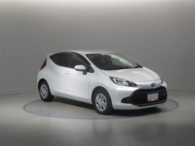 アクア X 衝突被害軽減システム メモリーナビ フルセグ バックカメラ ミュージックプレイヤー接続可 オートクルーズコントロール LEDヘッドランプ スマートキー キーレス ハイブリッド ワンオーナー(8枚目)