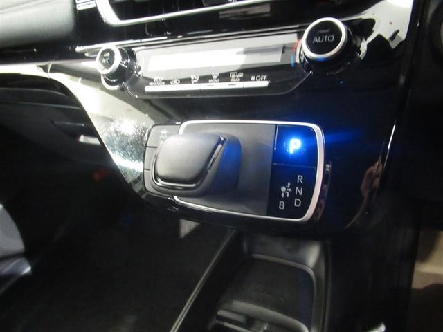 アクア X 衝突被害軽減システム メモリーナビ フルセグ バックカメラ ミュージックプレイヤー接続可 オートクルーズコントロール LEDヘッドランプ スマートキー キーレス ハイブリッド ワンオーナー(21枚目)