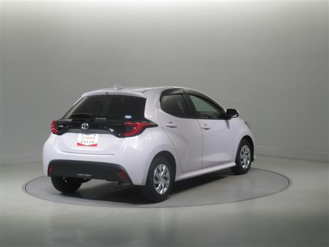 ヤリス Ｇ　衝突被害軽減システム　メモリーナビ　バックカメラ　ＥＴＣ　ミュージックプレイヤー接続可　オートクルーズコントロール　ＬＥＤヘッドランプ　スマートキー　キーレス　ワンオーナー（6枚目）