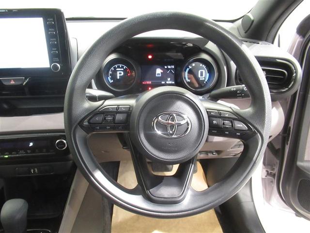 ヤリス Ｇ　衝突被害軽減システム　メモリーナビ　バックカメラ　ＥＴＣ　ミュージックプレイヤー接続可　オートクルーズコントロール　ＬＥＤヘッドランプ　スマートキー　キーレス　ワンオーナー（16枚目）