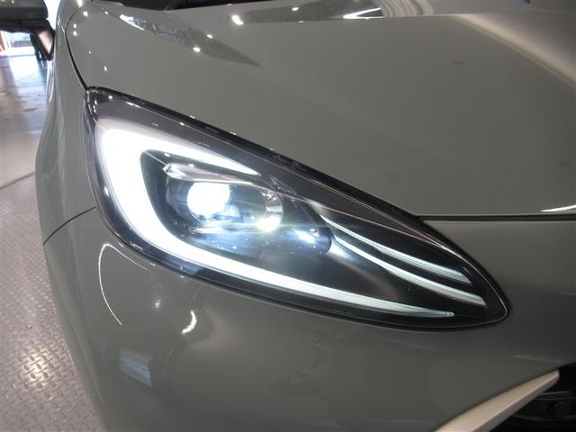 アクア Ｚ　衝突被害軽減システム　メモリーナビ　フルセグ　バックカメラ　ＥＴＣ　ミュージックプレイヤー接続可　電動シート　オートクルーズコントロール　ＬＥＤヘッドランプ　スマートキー　キーレス　ハイブリッド（9枚目）