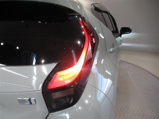 アクア Ｚ　衝突被害軽減システム　メモリーナビ　フルセグ　バックカメラ　ＥＴＣ　ミュージックプレイヤー接続可　電動シート　オートクルーズコントロール　ＬＥＤヘッドランプ　スマートキー　キーレス　ハイブリッド（11枚目）