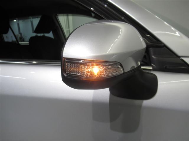 カローラフィールダー ハイブリッドＧ　衝突被害軽減システム　メモリーナビ　ワンセグ　バックカメラ　ＥＴＣ　ＣＤ　ミュージックプレイヤー接続可　オートクルーズコントロール　ＬＥＤヘッドランプ　スマートキー　キーレス　ハイブリッド（24枚目）