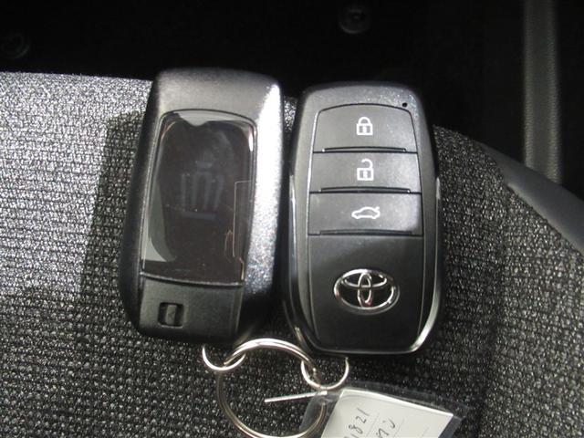 クラウンクロスオーバー Ｇ　衝突被害軽減システム　フルセグ　バックカメラ　ＥＴＣ　ミュージックプレイヤー接続可　電動シート　オートクルーズコントロール　ＬＥＤヘッドランプ　スマートキー　キーレス　４ＷＤ　ハイブリッド（23枚目）