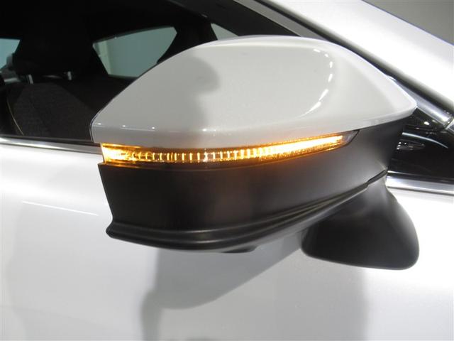 クラウンクロスオーバー Ｇ　衝突被害軽減システム　フルセグ　バックカメラ　ＥＴＣ　ミュージックプレイヤー接続可　電動シート　オートクルーズコントロール　ＬＥＤヘッドランプ　スマートキー　キーレス　４ＷＤ　ハイブリッド（24枚目）