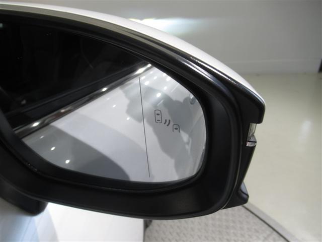 クラウンクロスオーバー Ｇ　衝突被害軽減システム　フルセグ　バックカメラ　ＥＴＣ　ミュージックプレイヤー接続可　電動シート　オートクルーズコントロール　ＬＥＤヘッドランプ　スマートキー　キーレス　４ＷＤ　ハイブリッド（25枚目）