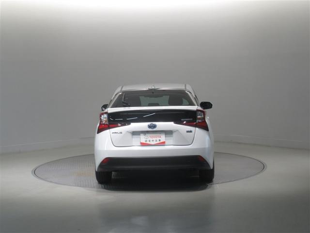 プリウス SセーフティプラスII 衝突被害軽減システム メモリーナビ フルセグ バックカメラ ETC CD ミュージックプレイヤー接続可 DVD再生 オートクルーズコントロール LEDヘッドランプ スマートキー キーレス ハイブリッド(5枚目)