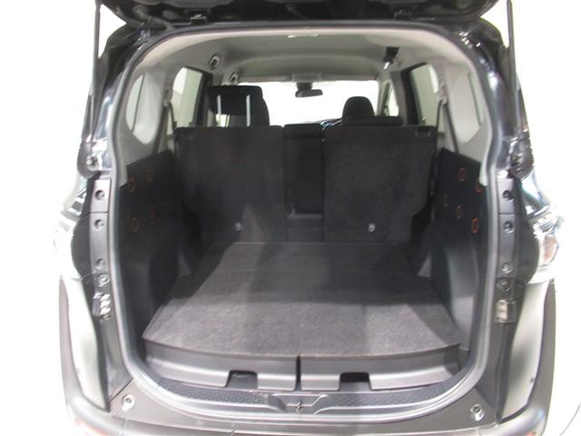 シエンタ ハイブリッド　ファンベースＧセーフティーエディション　衝突被害軽減システム　メモリーナビ　フルセグ　バックカメラ　ＥＴＣ　ＣＤ　ミュージックプレイヤー接続可　ＤＶＤ再生　オートクルーズコントロール　ＬＥＤヘッドランプ　両側電動スライド　スマートキー（12枚目）