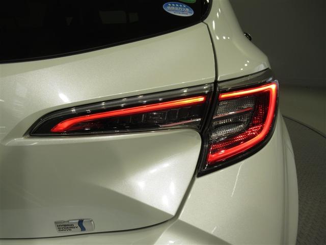 カローラスポーツ ハイブリッドＧ　衝突被害軽減システム　メモリーナビ　フルセグ　バックカメラ　ＥＴＣ　ＣＤ　ミュージックプレイヤー接続可　ＤＶＤ再生　オートクルーズコントロール　ＬＥＤヘッドランプ　スマートキー　キーレス　ハイブリッド（10枚目）