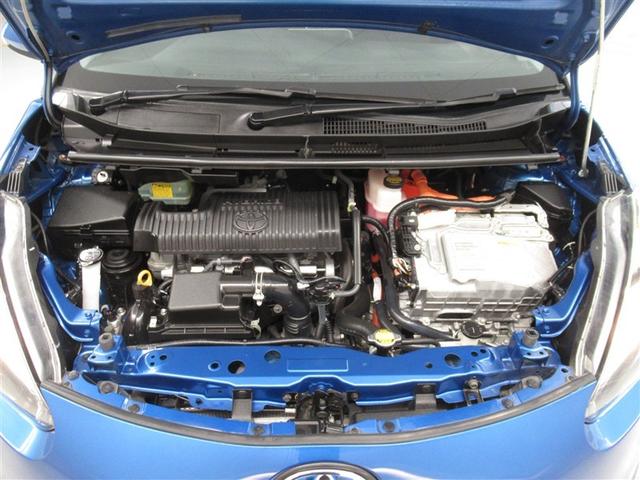 シエンタ ハイブリッドＧ　メモリーナビ　フルセグ　バックカメラ　ＣＤ　ミュージックプレイヤー接続可　ＤＶＤ再生　両側電動スライド　乗車定員７人　３列シート　スマートキー　キーレス　ハイブリッド　ワンオーナー（11枚目）