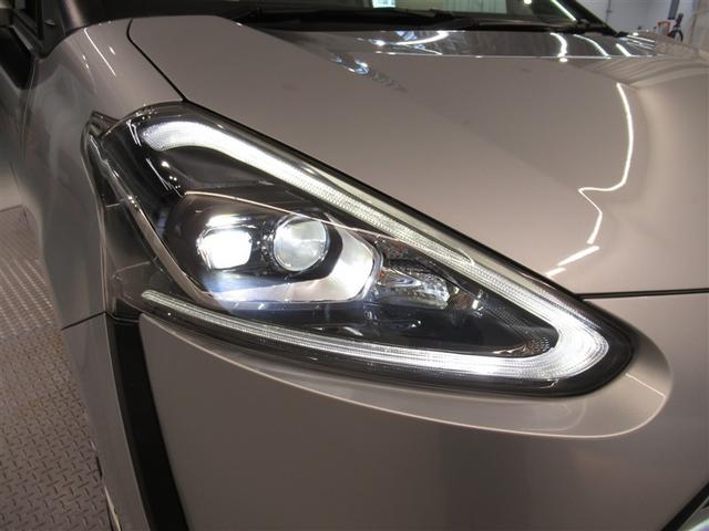 シエンタ G クエロ 衝突被害軽減システム メモリーナビ ワンセグ バックカメラ ETC CD ミュージックプレイヤー接続可 LEDヘッドランプ 両側電動スライド 乗車定員7人 3列シート スマートキー キーレス(9枚目)