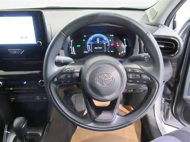 ヤリスクロス ハイブリッドG 衝突被害軽減システム メモリーナビ フルセグ バックカメラ ETC ミュージックプレイヤー接続可 オートクルーズコントロール LEDヘッドランプ スマートキー キーレス ハイブリッド ワンオーナー(16枚目)