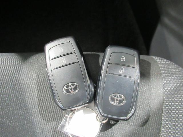 ヤリスクロス ハイブリッドG 衝突被害軽減システム メモリーナビ フルセグ バックカメラ ETC ミュージックプレイヤー接続可 オートクルーズコントロール LEDヘッドランプ スマートキー キーレス ハイブリッド ワンオーナー(23枚目)