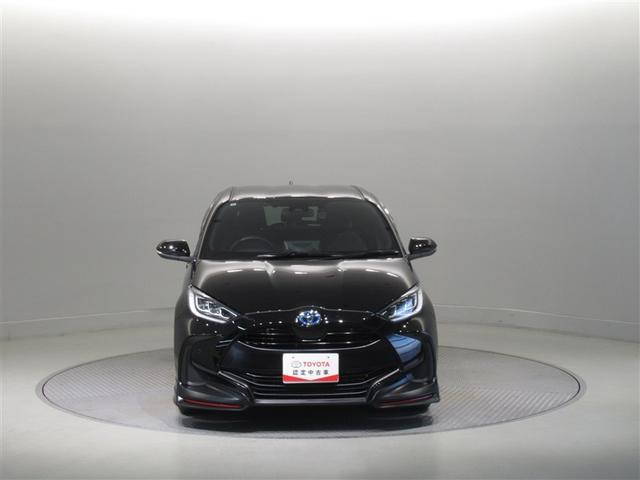 ヤリス ハイブリッドZ 衝突被害軽減システム バックカメラ ETC ミュージックプレイヤー接続可 オートクルーズコントロール LEDヘッドランプ スマートキー キーレス ハイブリッド ワンオーナー(2枚目)