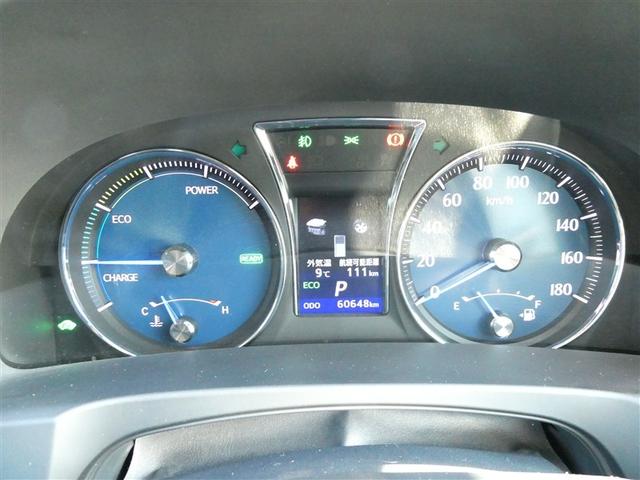 クラウンハイブリッド ロイヤルサルーン　ＨＤＤナビ　フルセグ　バックカメラ　ＥＴＣ　ＣＤ　ミュージックプレイヤー接続可　ＤＶＤ再生　電動シート　オートクルーズコントロール　ＨＩＤヘッドライト　スマートキー　キーレス　ハイブリッド（17枚目）