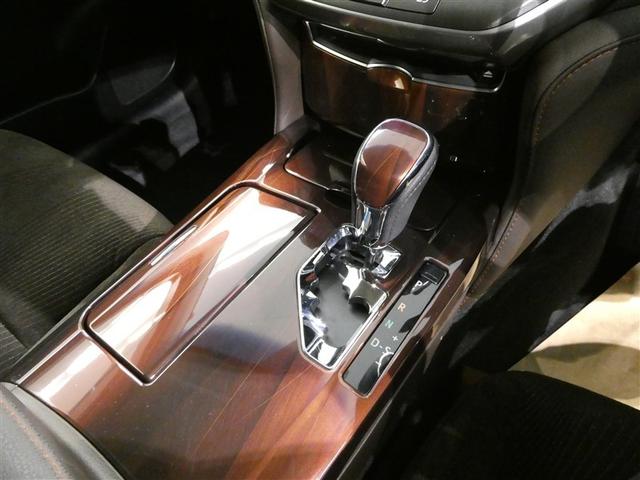 クラウンハイブリッド ロイヤルサルーン　ＨＤＤナビ　フルセグ　バックカメラ　ＥＴＣ　ＣＤ　ミュージックプレイヤー接続可　ＤＶＤ再生　電動シート　オートクルーズコントロール　ＨＩＤヘッドライト　スマートキー　キーレス　ハイブリッド（22枚目）