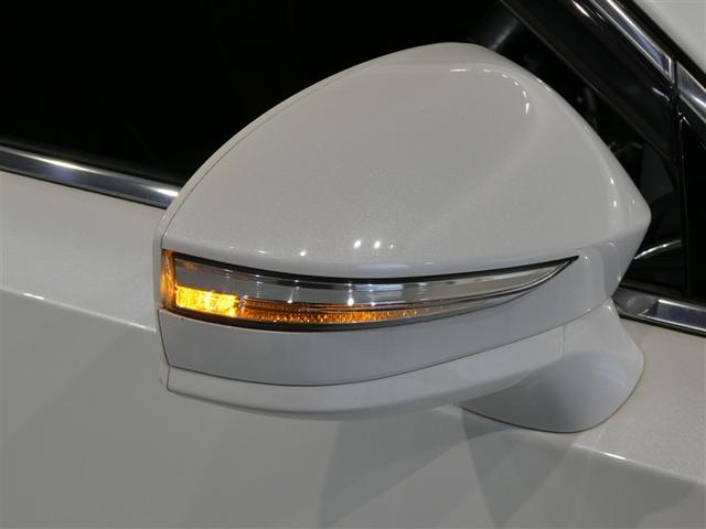 クラウンハイブリッド ロイヤルサルーン　ＨＤＤナビ　フルセグ　バックカメラ　ＥＴＣ　ＣＤ　ミュージックプレイヤー接続可　ＤＶＤ再生　電動シート　オートクルーズコントロール　ＨＩＤヘッドライト　スマートキー　キーレス　ハイブリッド（25枚目）