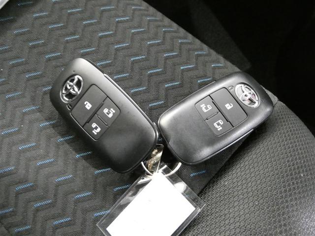 ルーミー カスタムＧ－Ｔ　衝突被害軽減システム　フルセグ　バックカメラ　ミュージックプレイヤー接続可　オートクルーズコントロール　ＬＥＤヘッドランプ　両側電動スライド　スマートキー　キーレス　アイドリングストップ　ワンオーナー（23枚目）