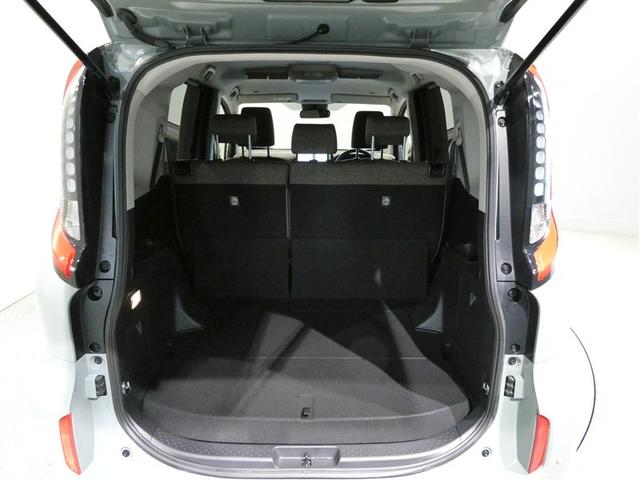 シエンタ ハイブリッドＺ　衝突被害軽減システム　メモリーナビ　フルセグ　バックカメラ　ＥＴＣ　ミュージックプレイヤー接続可　オートクルーズコントロール　ＬＥＤヘッドランプ　両側電動スライド　スマートキー　キーレス　ハイブリッド（12枚目）