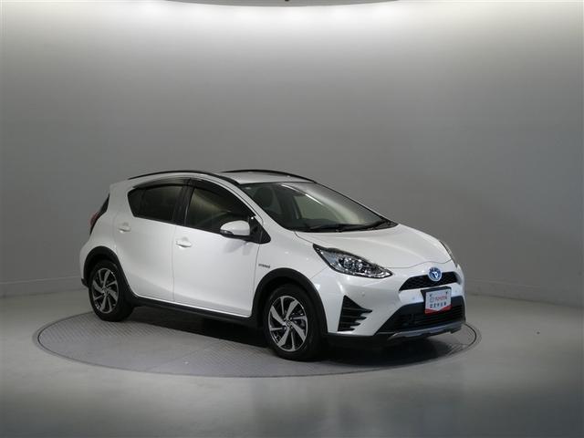 アクア クロスオーバー　グラム　衝突被害軽減システム　メモリーナビ　フルセグ　バックカメラ　ＥＴＣ　ＣＤ　ミュージックプレイヤー接続可　ＤＶＤ再生　スマートキー　キーレス　ハイブリッド　ワンオーナー（8枚目）