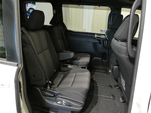 ノア Ｓｉ　衝突被害軽減システム　メモリーナビ　フルセグ　バックカメラ　ＥＴＣ　ＣＤ　ミュージックプレイヤー接続可　ＤＶＤ再生　オートクルーズコントロール　ＬＥＤヘッドランプ　両側電動スライド　乗車定員７人（17枚目）