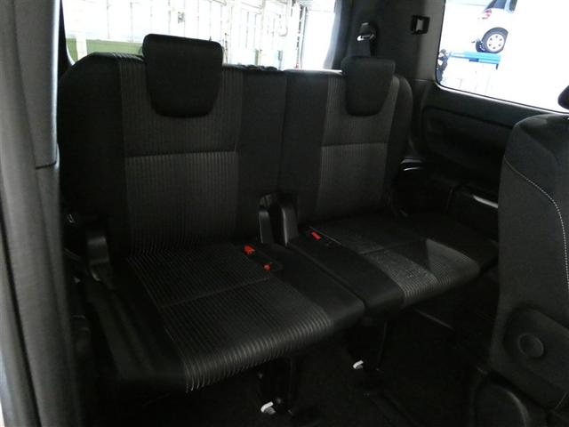 ノア Ｓｉ　衝突被害軽減システム　メモリーナビ　フルセグ　バックカメラ　ＥＴＣ　ＣＤ　ミュージックプレイヤー接続可　ＤＶＤ再生　オートクルーズコントロール　ＬＥＤヘッドランプ　両側電動スライド　乗車定員７人（18枚目）